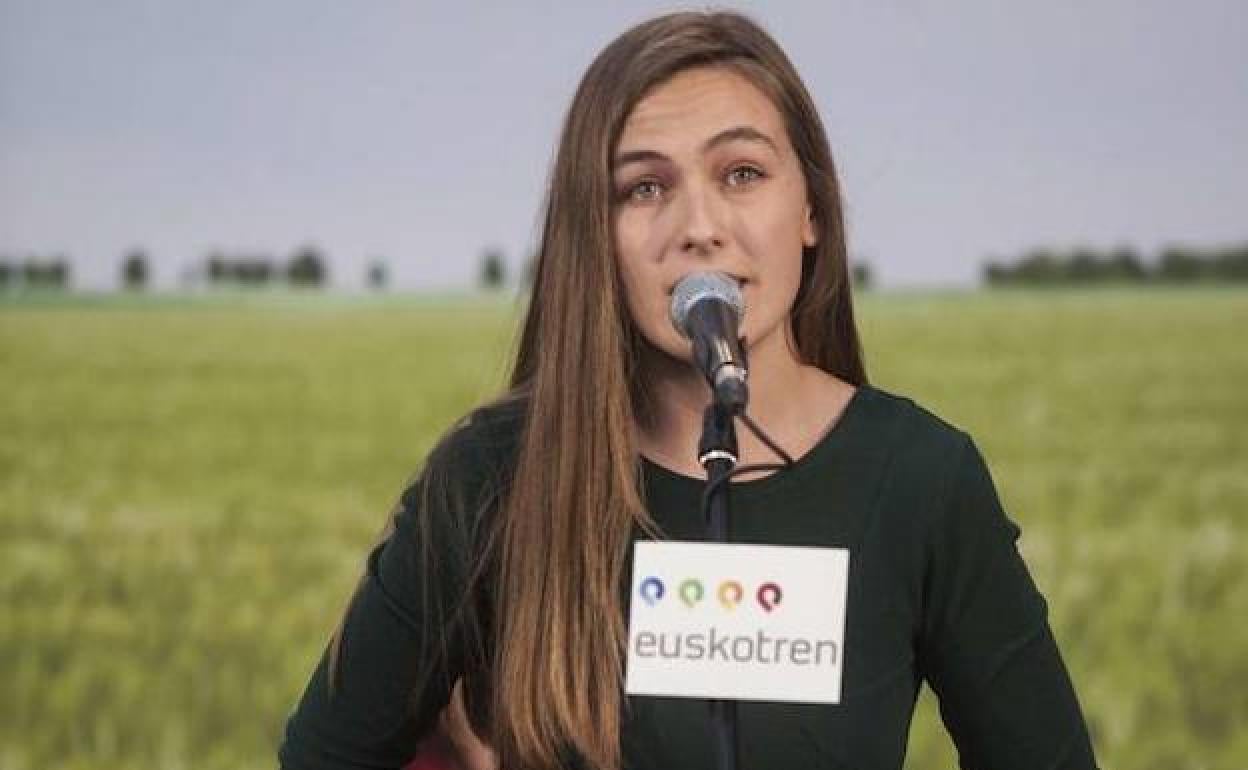 Nerea Ibarzabalek Bere Lehendabiziko Nobela Kaleratu Du Bar Gloria 